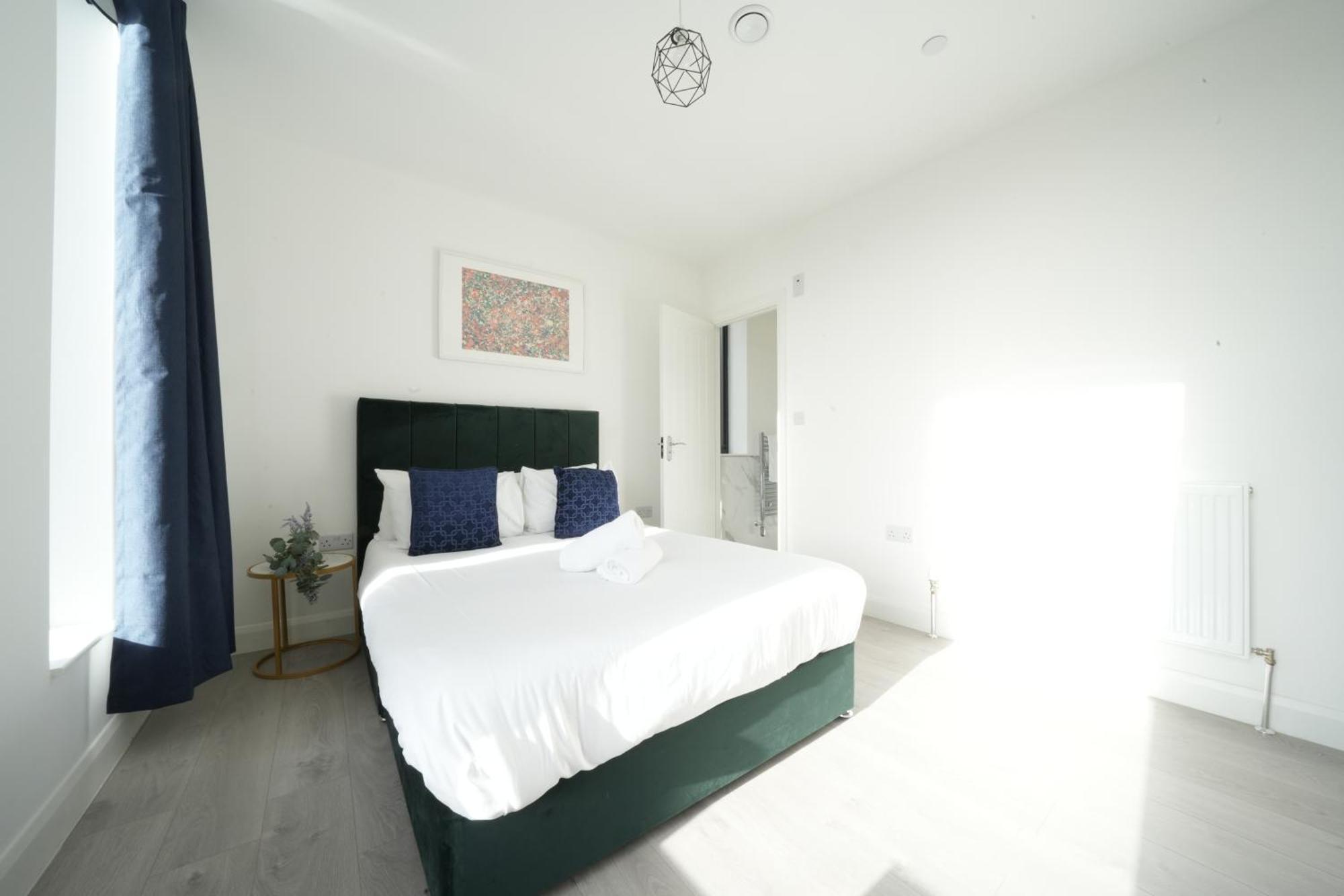 Ealing Broadway Great Stay 7-Minute Walk From The Underground Εξωτερικό φωτογραφία