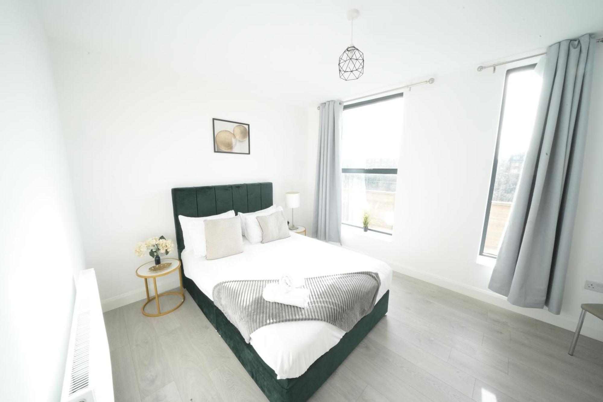 Ealing Broadway Great Stay 7-Minute Walk From The Underground Εξωτερικό φωτογραφία