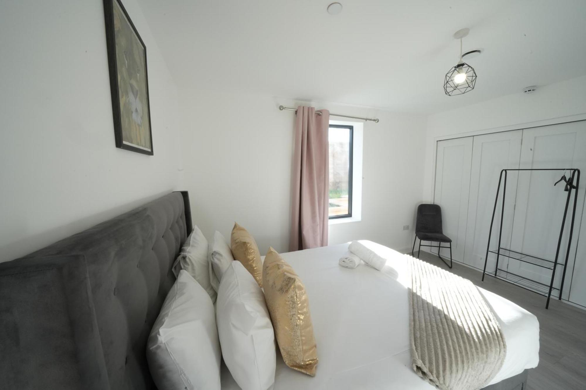 Ealing Broadway Great Stay 7-Minute Walk From The Underground Εξωτερικό φωτογραφία