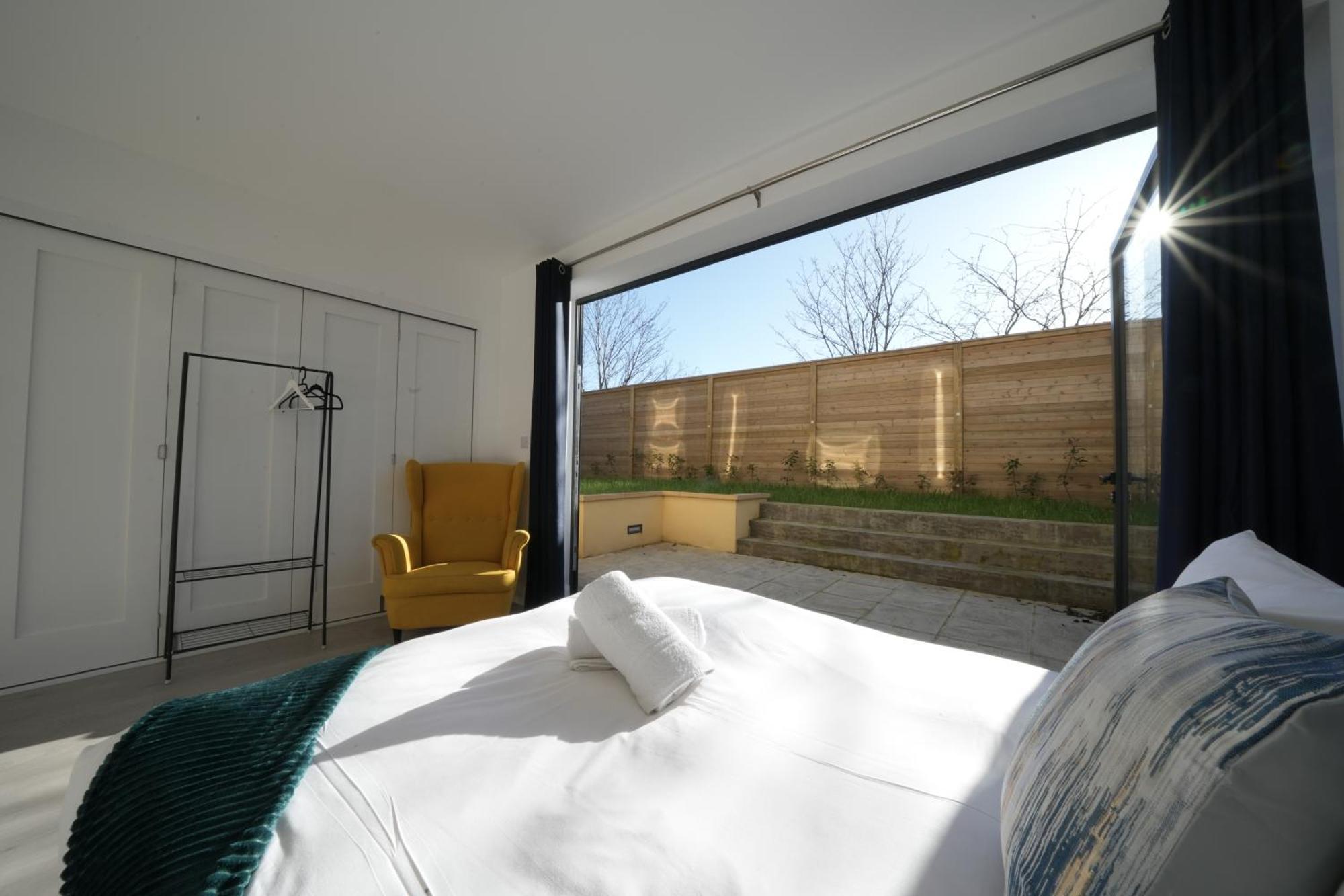 Ealing Broadway Great Stay 7-Minute Walk From The Underground Εξωτερικό φωτογραφία