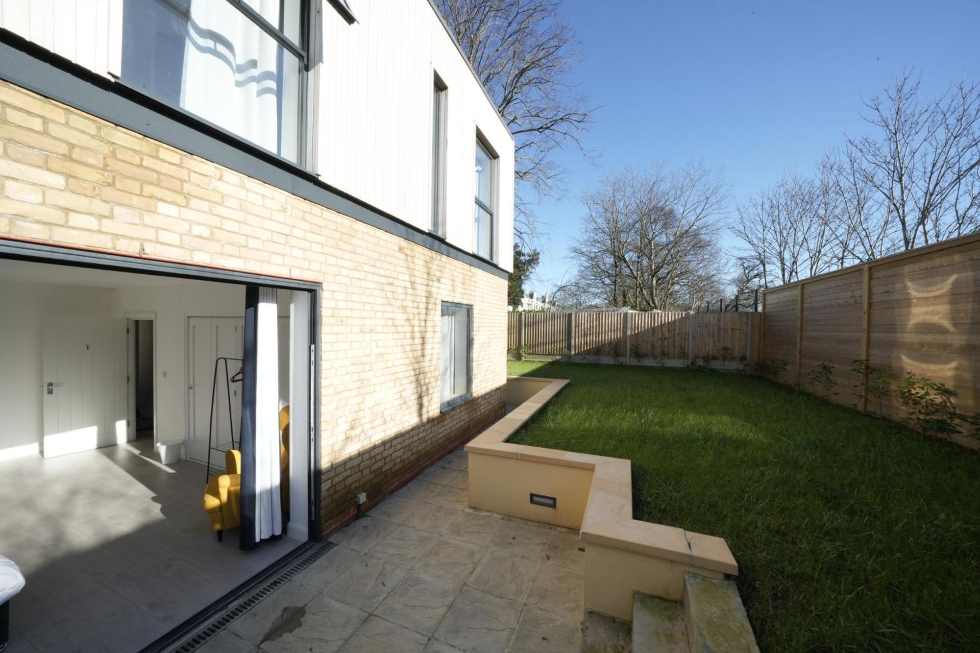 Ealing Broadway Great Stay 7-Minute Walk From The Underground Εξωτερικό φωτογραφία