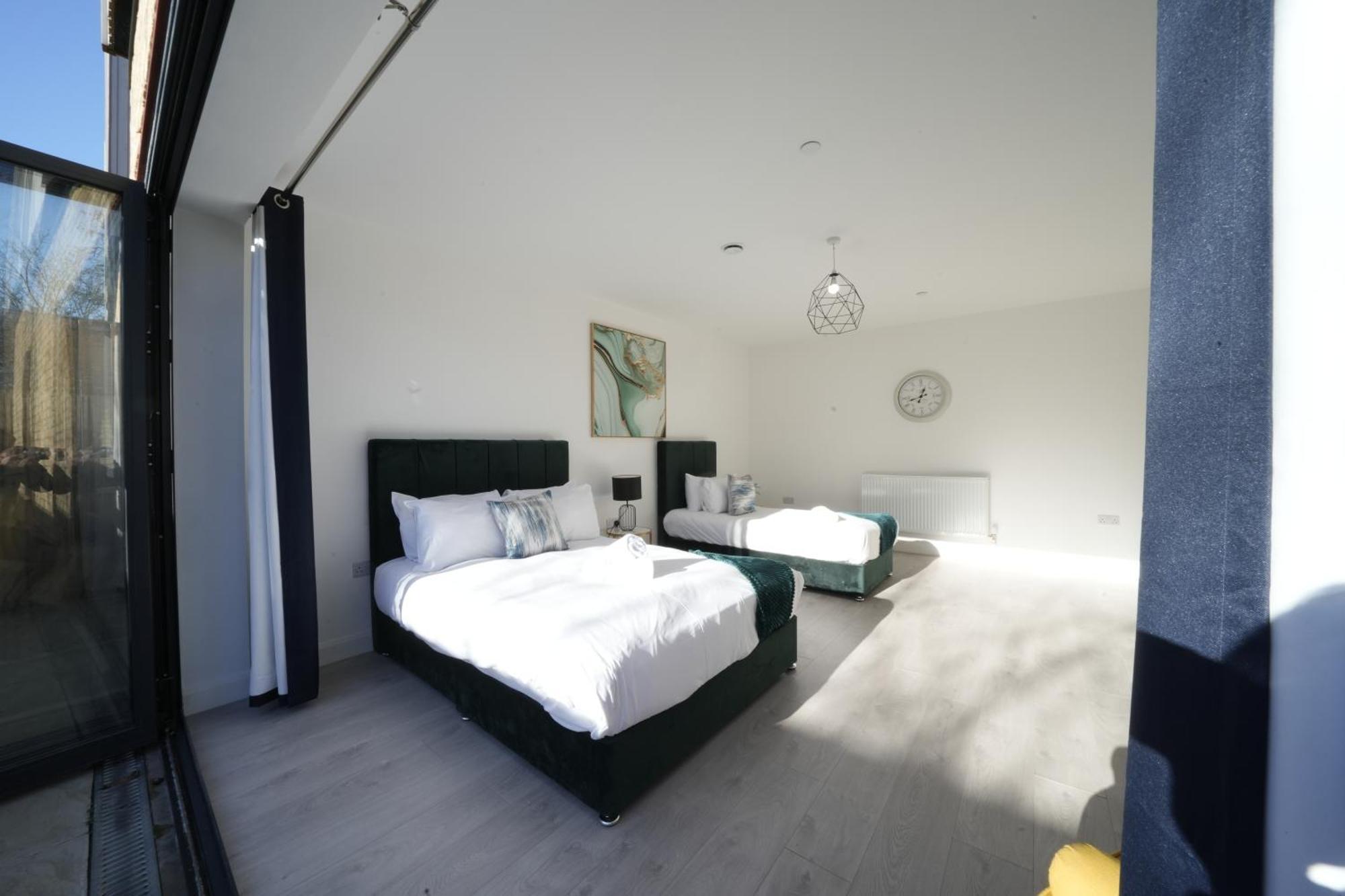 Ealing Broadway Great Stay 7-Minute Walk From The Underground Εξωτερικό φωτογραφία