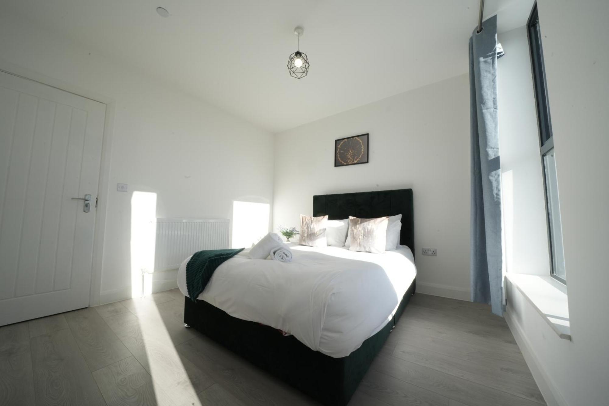 Ealing Broadway Great Stay 7-Minute Walk From The Underground Εξωτερικό φωτογραφία