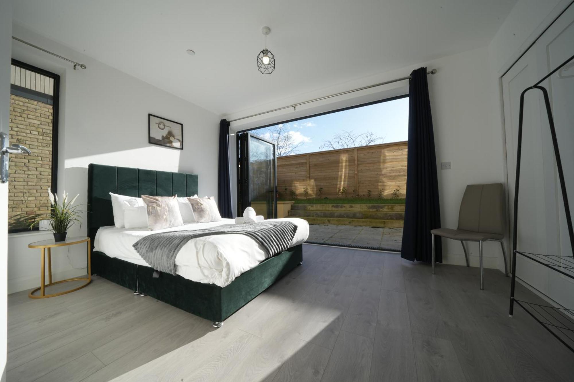 Ealing Broadway Great Stay 7-Minute Walk From The Underground Εξωτερικό φωτογραφία